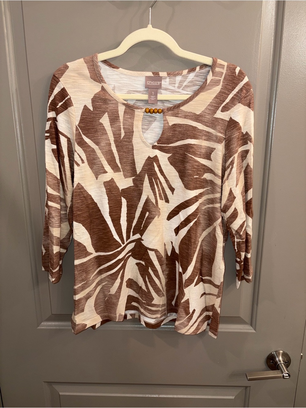 Chico's Brown & Cream Abstract Keyhole Long Sleeve Top